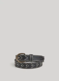 LEATHER BELT WITH SEAM DETAILS