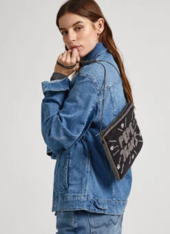 STUDDED LOGO POCHETTE