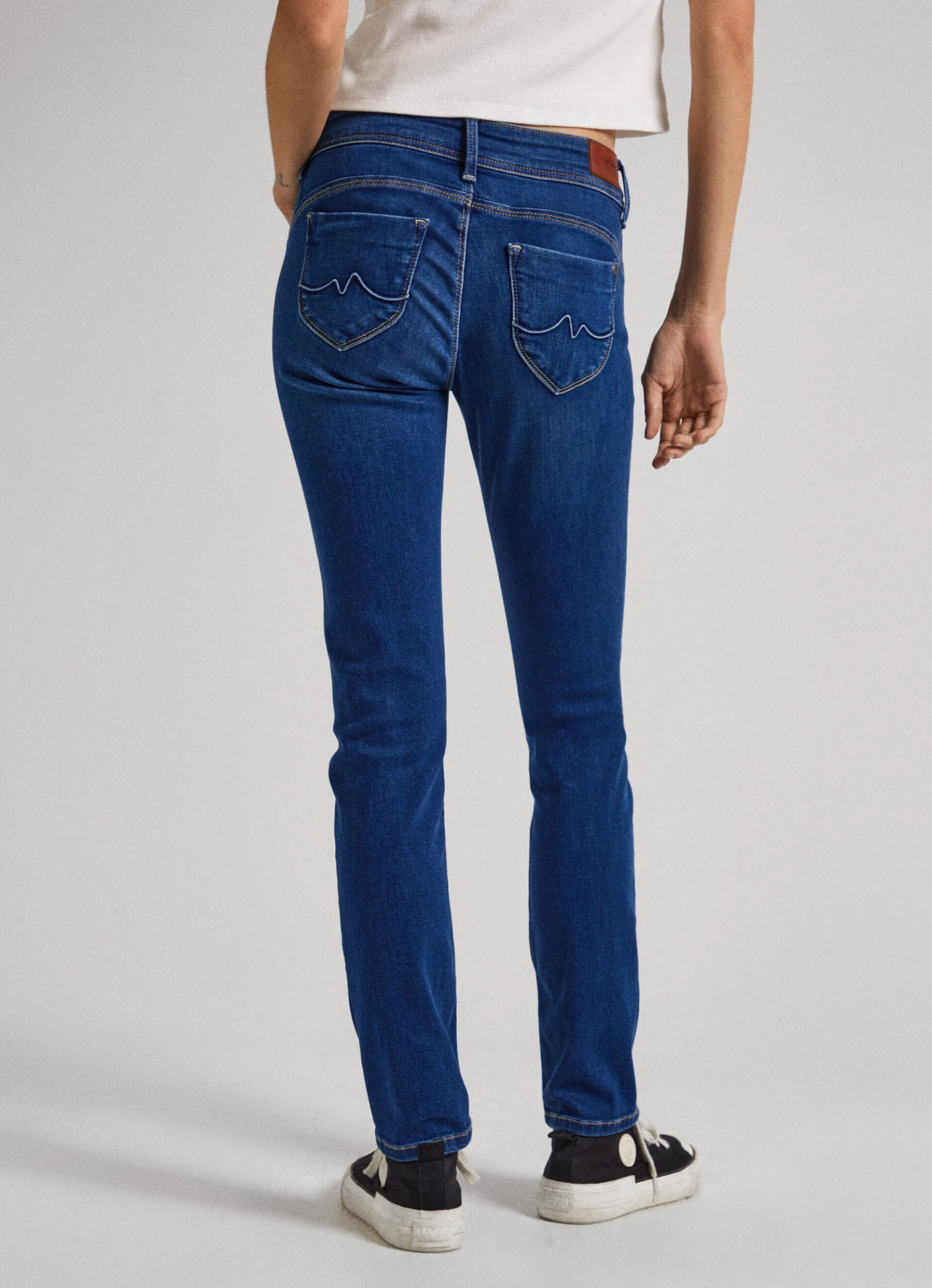 BROOKE REGULAR FIT MID-RISE JEANS 6 BROOKE REGULAR FIT MID-RISE JEANS - Image 4