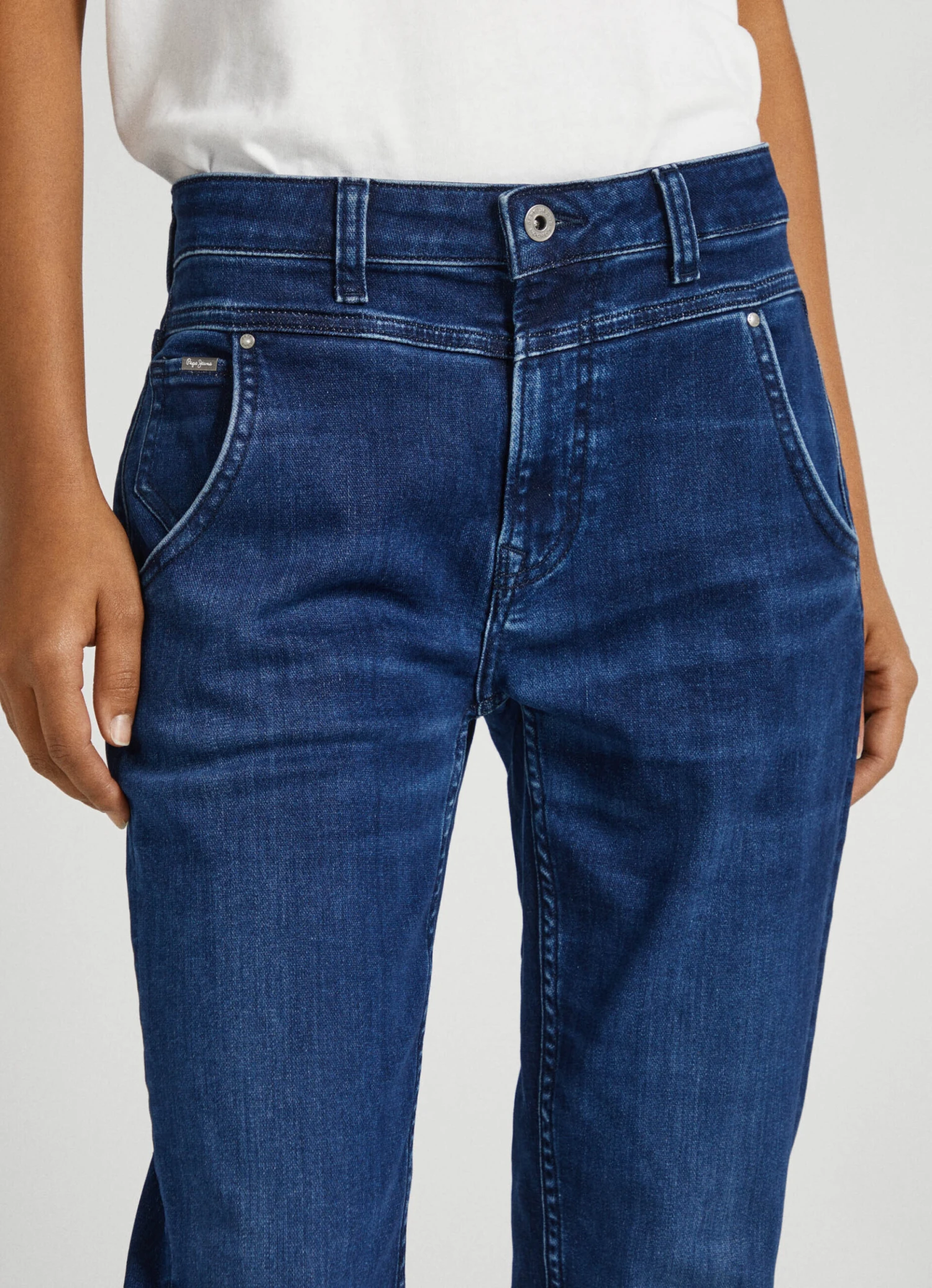 CAREY RELAXED FIT MID-RISE JEANS 5 CAREY RELAXED FIT MID-RISE JEANS - Image 3