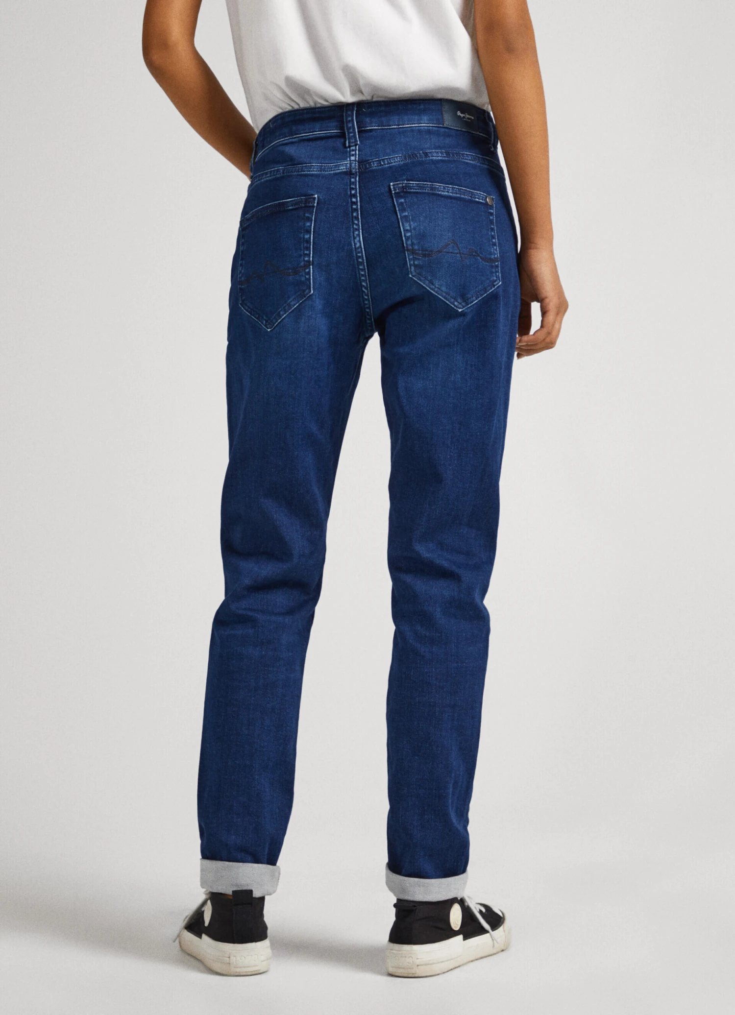 CAREY RELAXED FIT MID-RISE JEANS 6 CAREY RELAXED FIT MID-RISE JEANS - Image 4