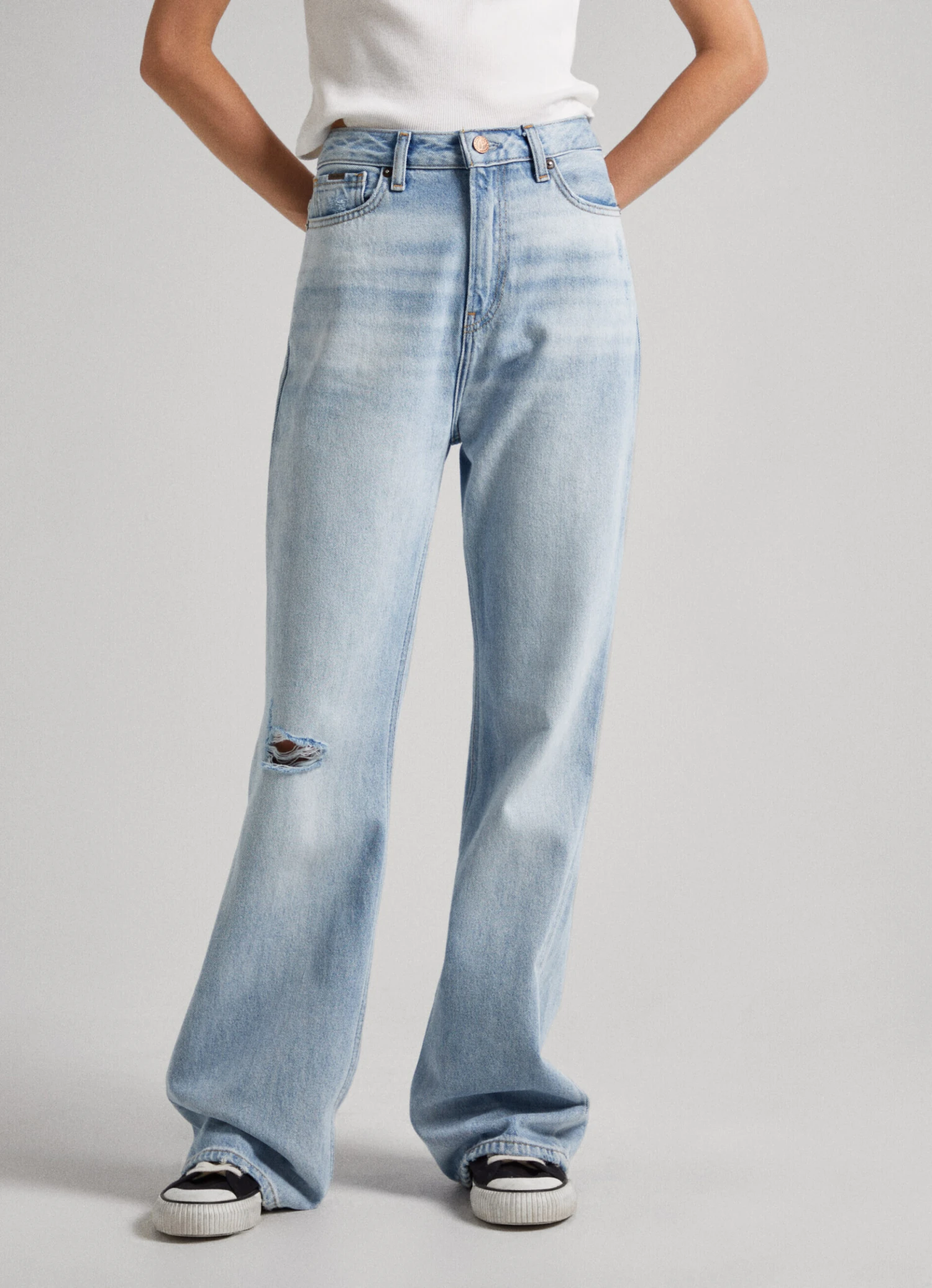 HARPER FIT FLARE HIGH-RISE JEANS 4 HARPER FIT FLARE HIGH-RISE JEANS - Image 2