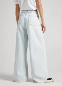 JAIMY WIDE FIT HIGH-RISE JEANS -Winter Clothes Store PL204494 000 04 MO