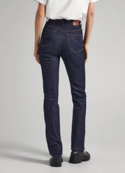CLEO STRAIGHT FIT HIGH-RISE JEANS 14 CLEO STRAIGHT FIT HIGH-RISE JEANS -Winter Clothes Store PL204566 000 05 MO