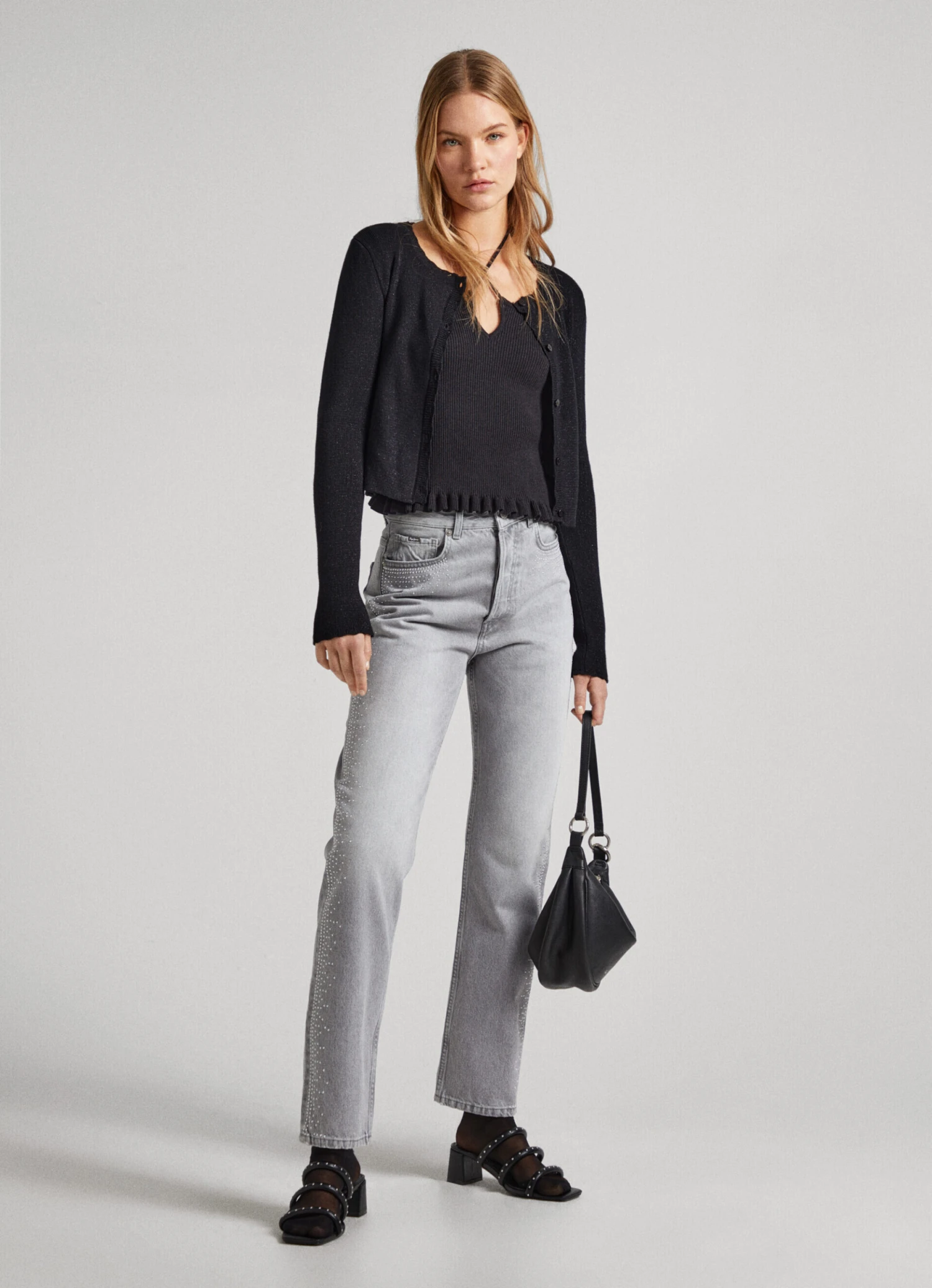 HIGH-RISE STRAIGHT FIT JEANS 3 HIGH-RISE STRAIGHT FIT JEANS