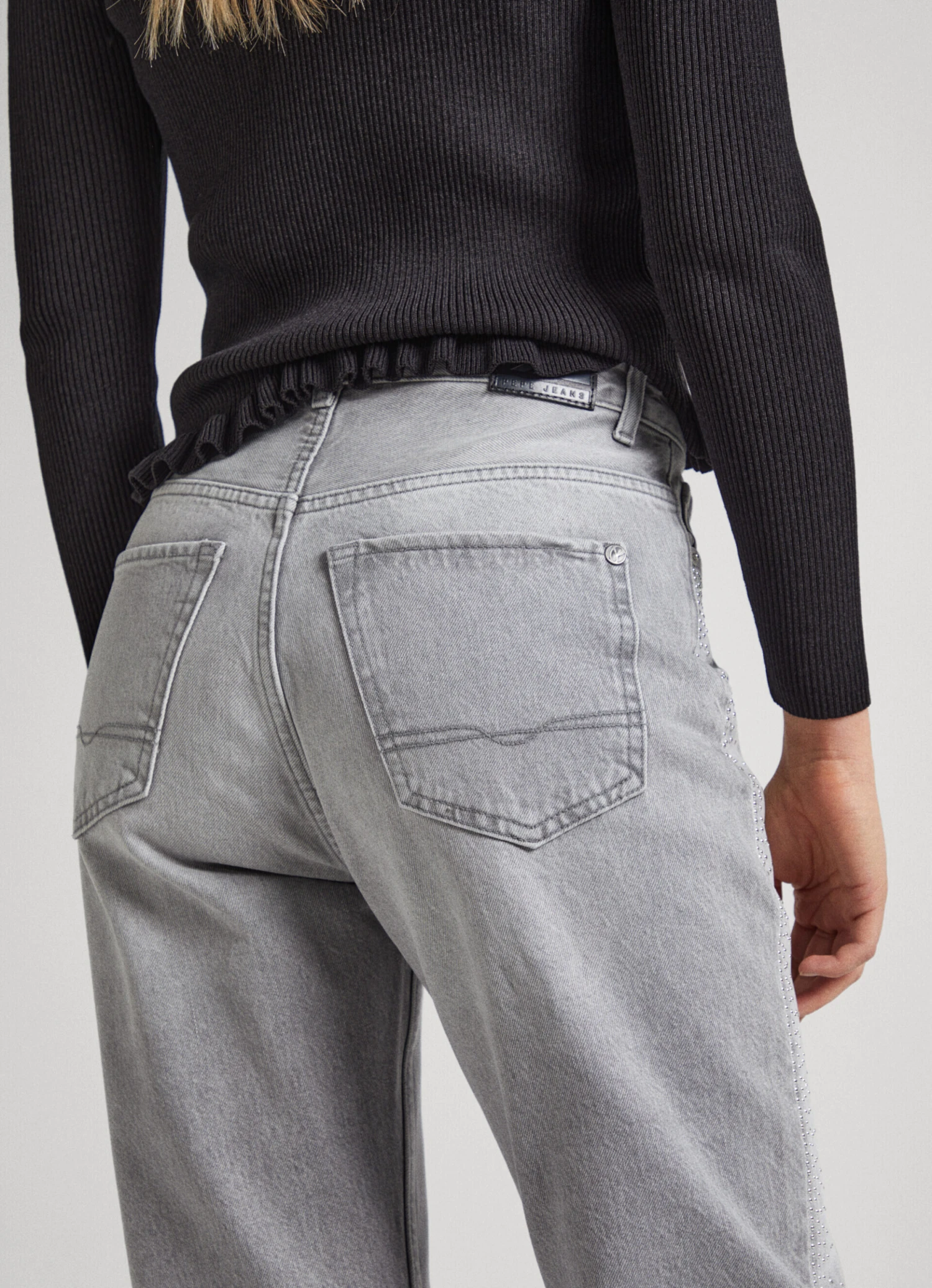 HIGH-RISE STRAIGHT FIT JEANS 6 HIGH-RISE STRAIGHT FIT JEANS - Image 4