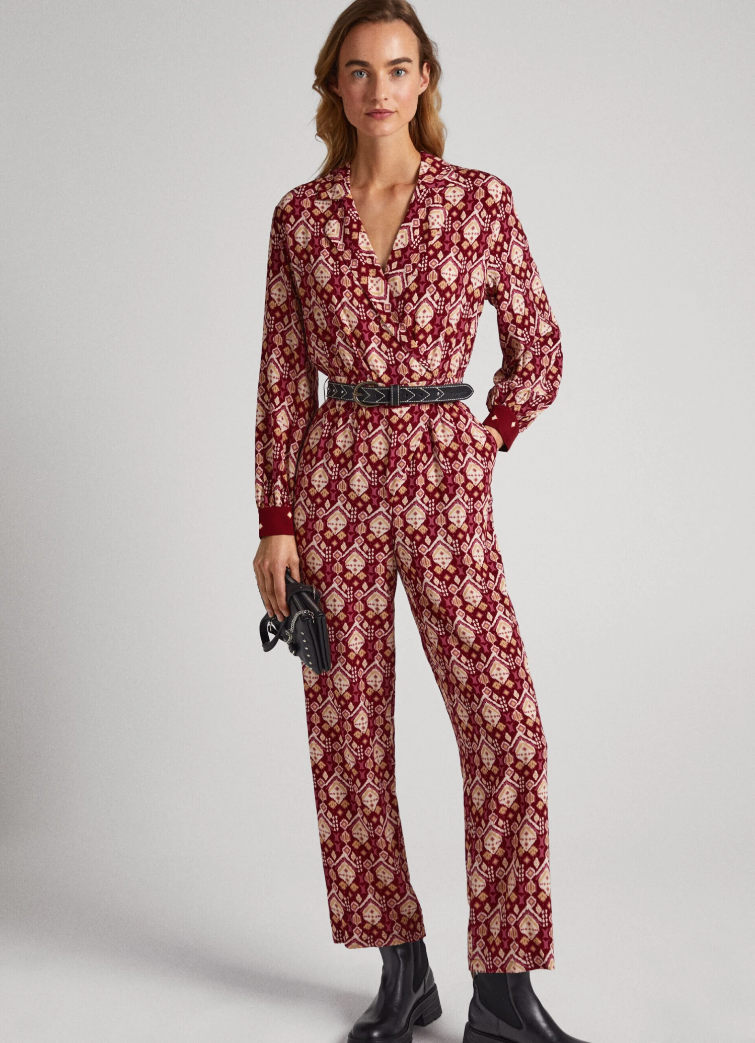 ORNAMENTAL PRINT JUMPSUIT 3 ORNAMENTAL PRINT JUMPSUIT