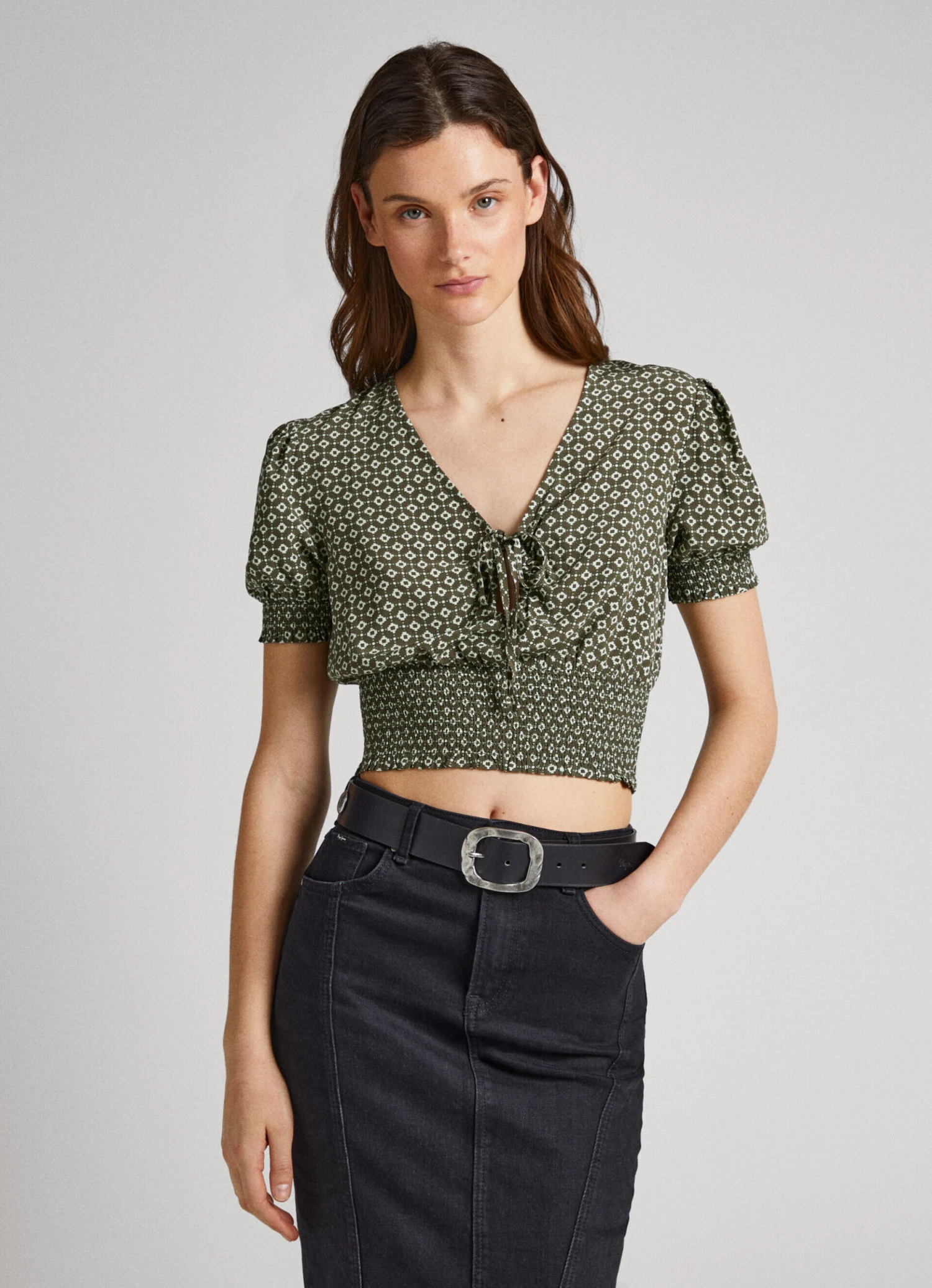 GEOMETRIC PRINT BLOUSE 3 GEOMETRIC PRINT BLOUSE