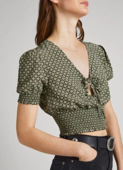 GEOMETRIC PRINT BLOUSE 10 GEOMETRIC PRINT BLOUSE -Winter Clothes Store PL304609 0AA 03 MO