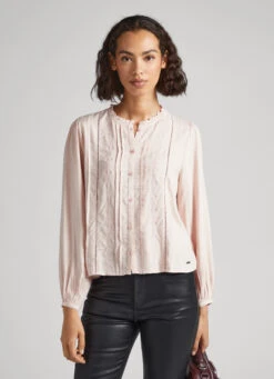 EMBROIDERED ROMANTIC CUT BLOUSE