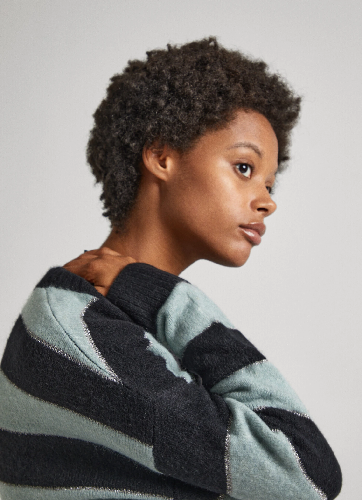 KNIT JUMPER WITH STRIPED PRINT 2 KNIT JUMPER WITH STRIPED PRINT