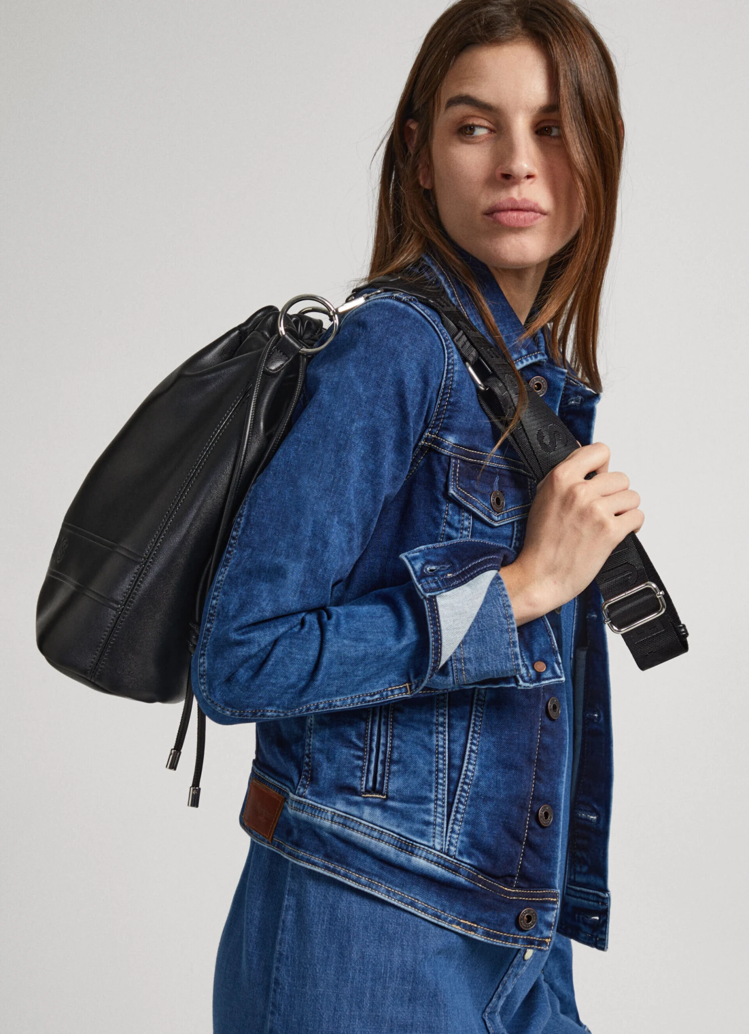 Winter Clothes Store -Winter Clothes Store 1111